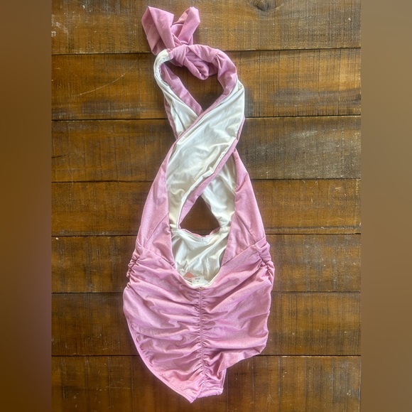 PILYQ Celine Ruched Namaste Sexy 1pc Swimsuit Large - Picture 5 of 6